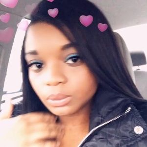 Meet your Posher, Dani'